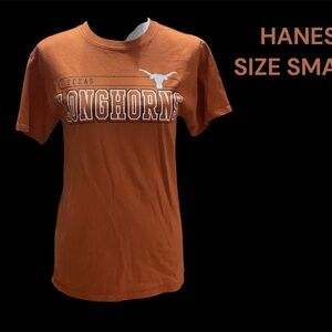 HANES SIZE SMALL TEXAS LONGHORN T-SHIRT NEVER WORN